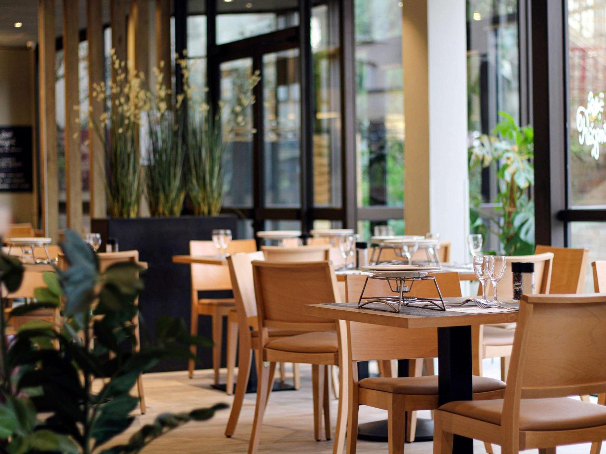 ホテル Ibis Saint Gratien - Enghien-Les-Bains エクステリア 写真